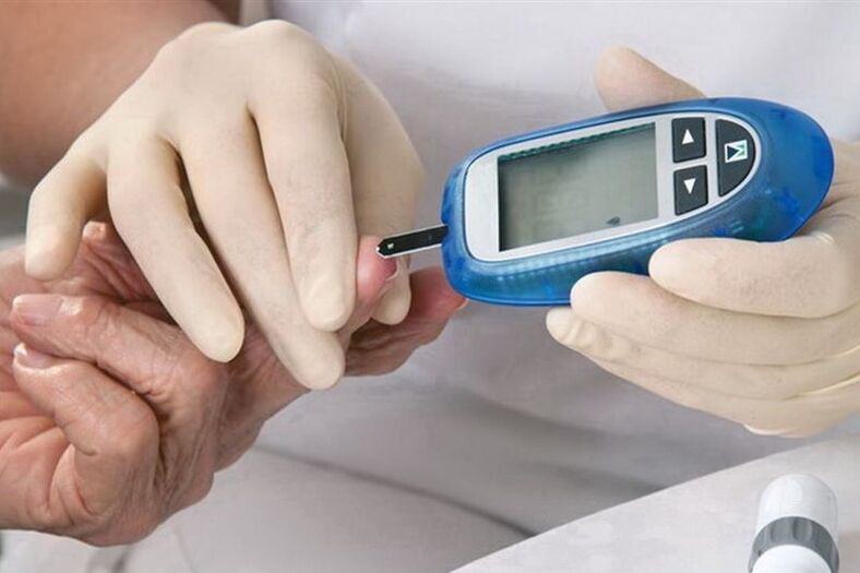 bloedafname voor het meten van suiker bij diabetes
